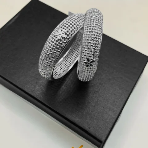 Noor-e-Nazaakat - Bangles The Light of Elegance