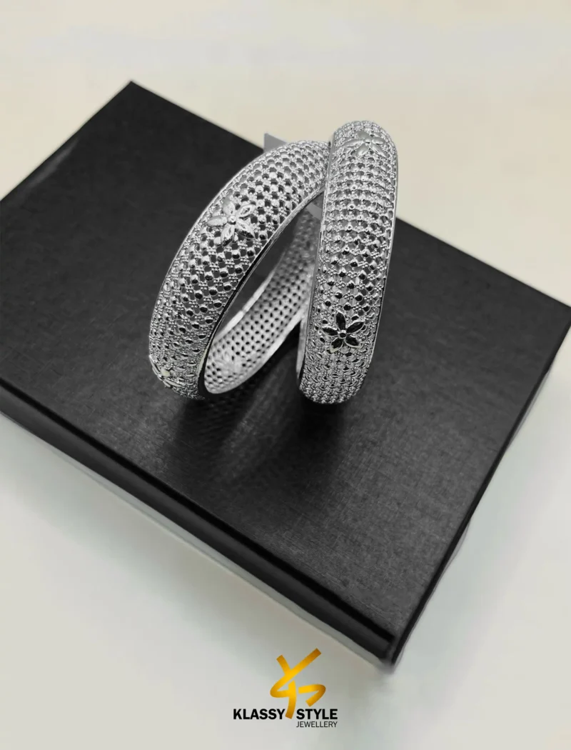 Noor-e-Nazaakat - Bangles The Light of Elegance