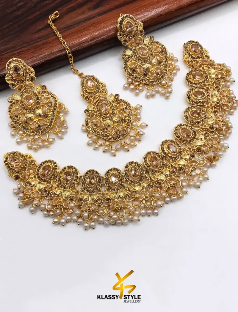 Sheesh Mahal - Image 2
