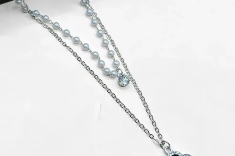 Shabnum Phool - Pendant