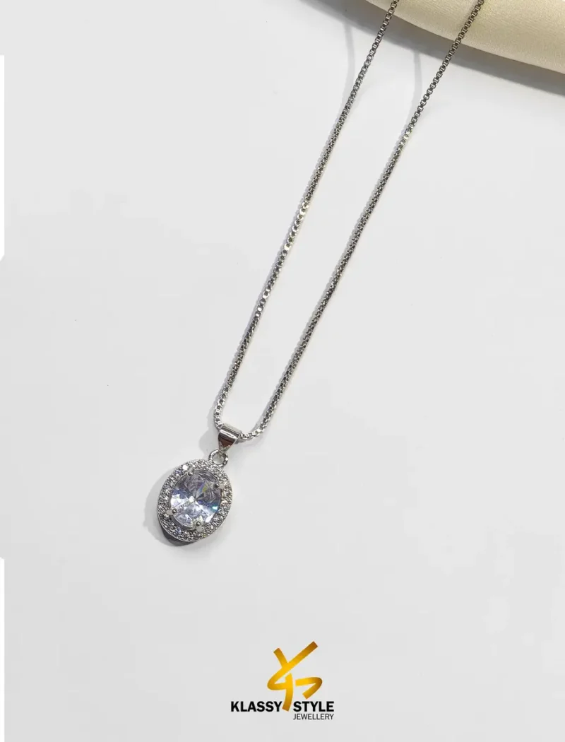 Noir Elegance - Pendant - Image 3