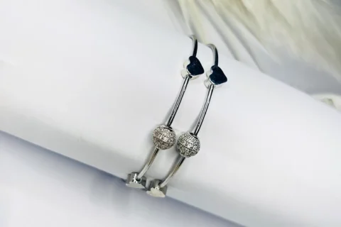 Ishq-e-Safa - Bangles