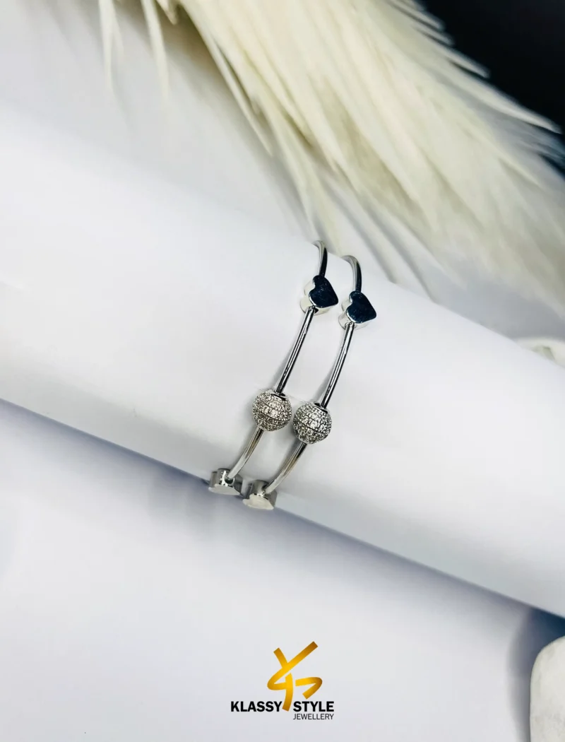 Ishq-e-Safa - Bangles